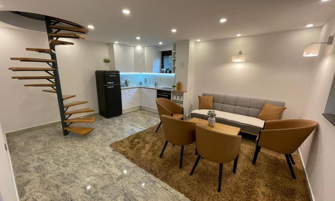 Zenica-Doboj Canton House | Holiday Home Oaza Mira