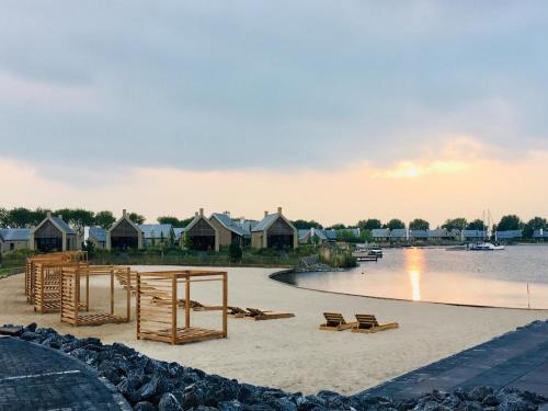 Tholen House | Holiday Home Oesterdam Resort-1 by Interhome