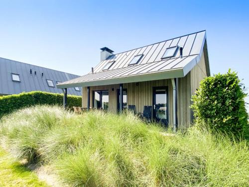 Tholen House | Holiday Home Oesterdam Resort-1 by Interhome