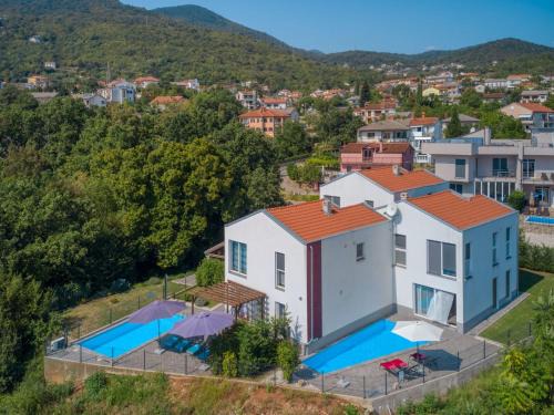 Pobri House | Holiday Home Races by Interhome