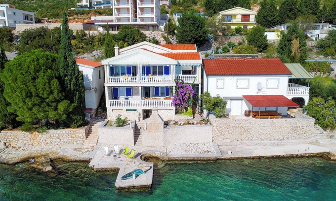 Starigrad House | Holiday Home Seafront Escape, Tribanj, Croatia