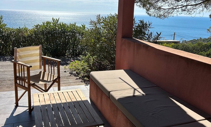 Coti-Chiavari House | Holiday Home 'Stella Di Mare' with Wi-Fi and Air Conditioning