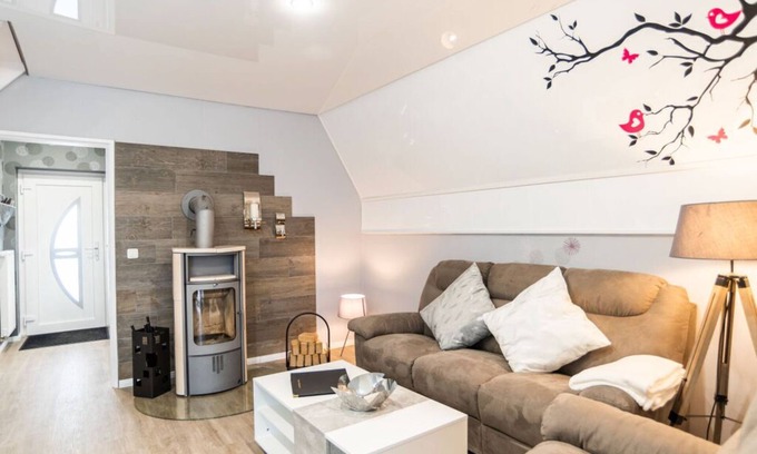 Neufeld Apartment | Holiday home Villa Maiwaldo