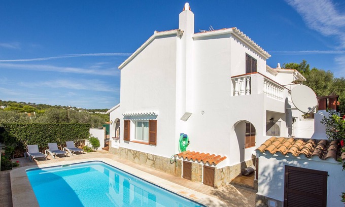 Puerto Luz House | Holiday Home 'Villa Ponent' with Private Pool, Wi-Fi and Air Conditioning