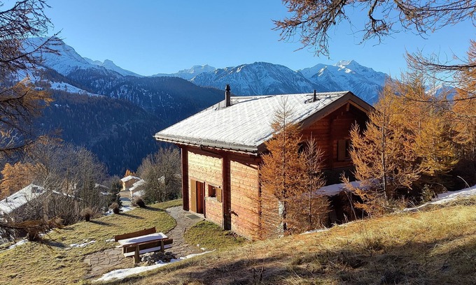 Bellwald Ski Chalet | Holiday house Bellwald for 1 - 8 persons with 3 bedrooms - Detached holiday house