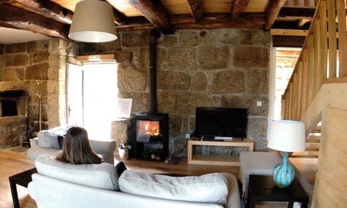 Casteloes House | Holiday house Bustelo for 1 - 4 persons with 2 bedrooms - Holiday home