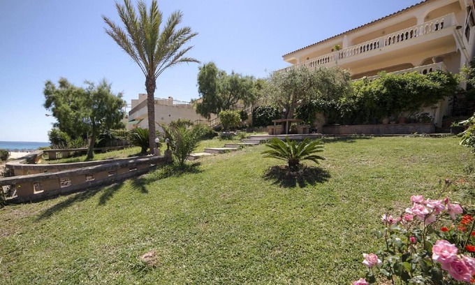 Cala Anguila-Cala Mendia House | Holiday house Cala Mandia for 1 - 7 persons with 3 bedrooms - Row house