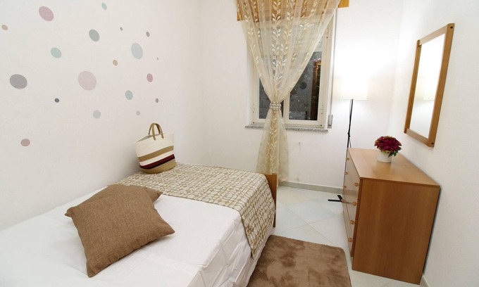 San Giovanni Apartment | Holiday House Camelia 600 meters from the beach