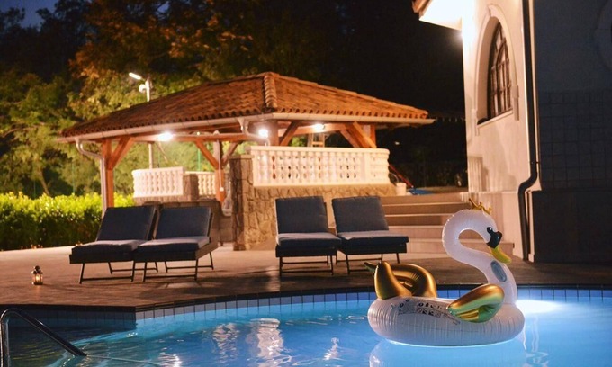 Veli Brgud House | Holiday house Jurdani for 1 - 10 persons with 5 bedrooms - Row house