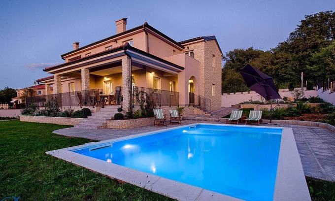 Marsici House | Holiday house Malinska for 1 - 9 persons with 4 bedrooms - Holiday house