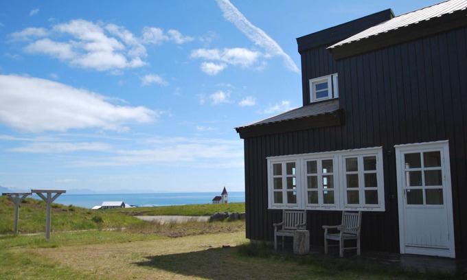 Hellnar House | Holiday house Snæfellsbær for 1 - 4 persons with 2 bedrooms - Row house