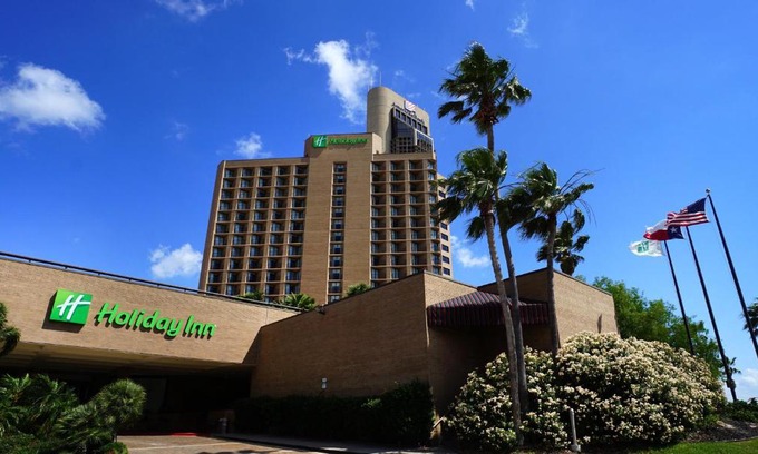Central City Hotel | Holiday Inn Corpus Christi Downtown Marina by IHG