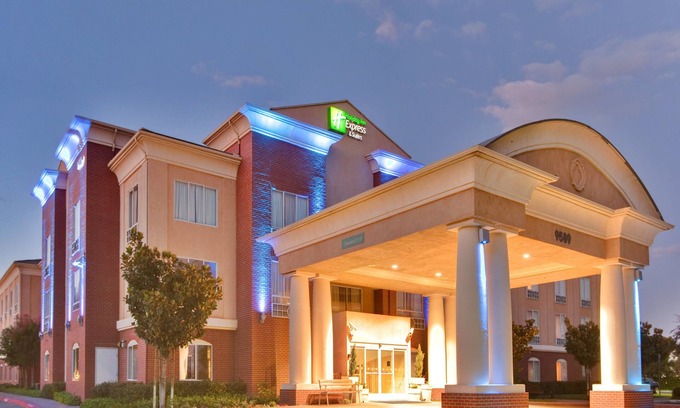 Rancho Cucamonga Hotel | Holiday Inn Express & Suites Rancho Cucamonga by IHG