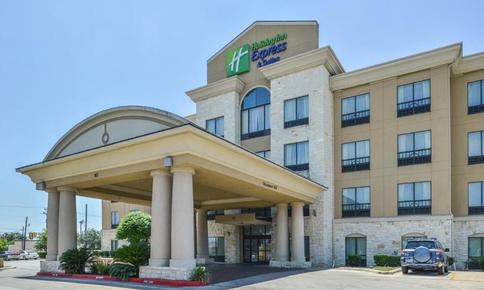San Antonio Hotel | Holiday Inn Express Hotel & Suites San Antonio NW-Medical Area by IHG