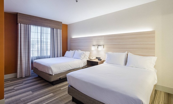 Lexington Hotel | Holiday Inn Express Lexington by IHG