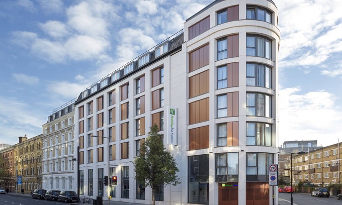 Cathedrals Hotel | Holiday Inn Express London - Southwark by IHG