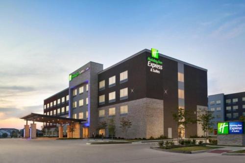 Pflugerville Hotel | Holiday Inn Express & Suites Austin North - Pflugerville by IHG
