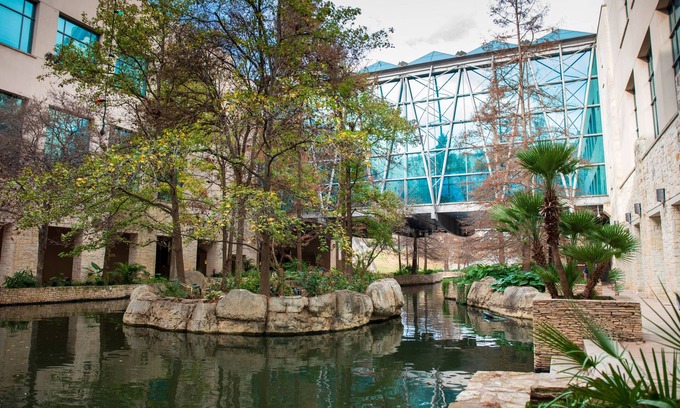 San Antonio Hotel | Holiday Inn Express San Antonio East I 10 by IHG