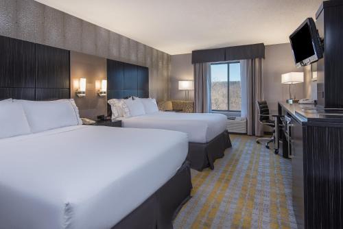 Cooperstown Hotel | Holiday Inn Express & Suites Cooperstown by IHG