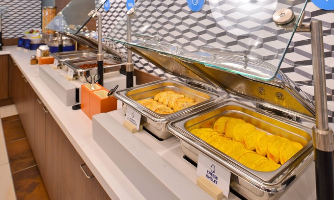 La Porte Hotel | Holiday Inn Express & Suites La Porte by IHG