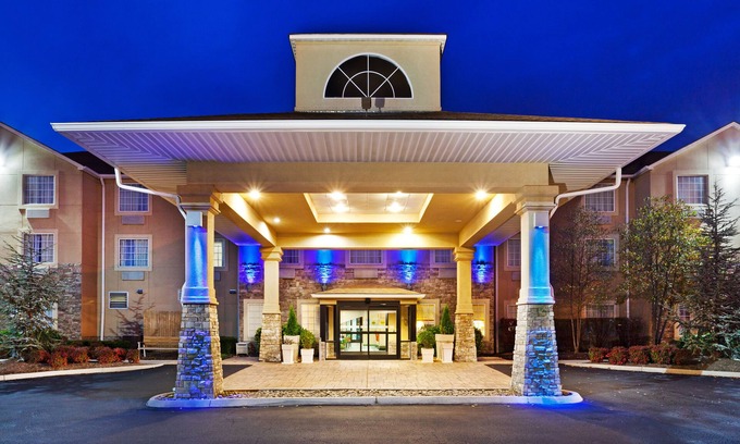 Alcoa Hotel | Holiday Inn Express & Suites Alcoa (Knoxville Airport) by IHG