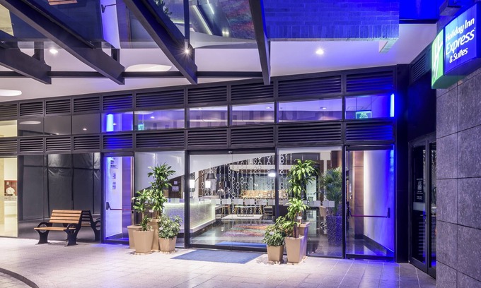 Chapinero Hotel | Holiday Inn Express & Suites Bogota DC