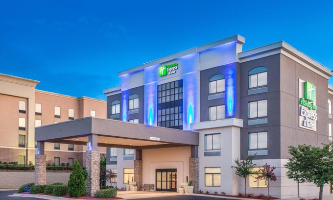 Augusta Hotel | Holiday Inn Express & Suites Augusta West - Ft Gordon Area by IHG