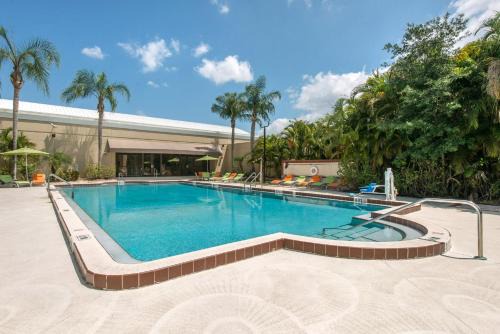 Tropic Hotel | Holiday Inn Melbourne-Viera Conference Ctr by IHG