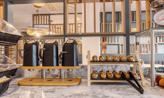 Schoenefeld Hotel | Holiday Inn - the niu, Pax Berlin Airport by IHG