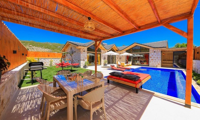 Sarıbelen Villa | Holiday villa for 5 people with specially designed, sauna