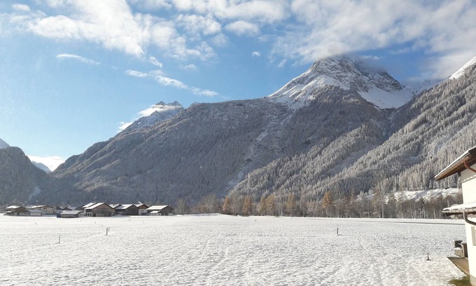 Runhof Apartment | Holidays in a top location - winter and summer - top ski areas (e.g. Solden) not far