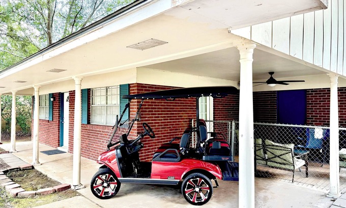 Ocean Springs House | Holly Hideaway - dog-friendly close to beach & downtown with GOLF CART!
