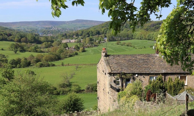 Honley House | Holmdale Cottage