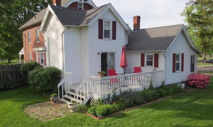 Windsor House | Home Away From Homen
