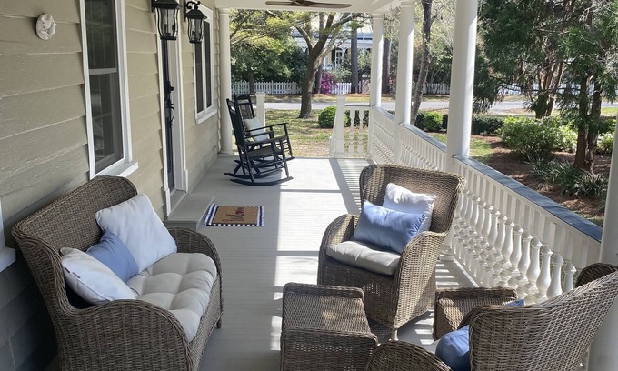 Summerville Historic District House | Home in Historic Downtown Summerville