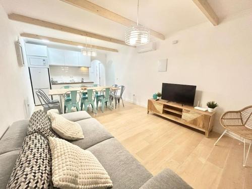San Miguel de Salinas House | Home, tulipán Orihuela costa