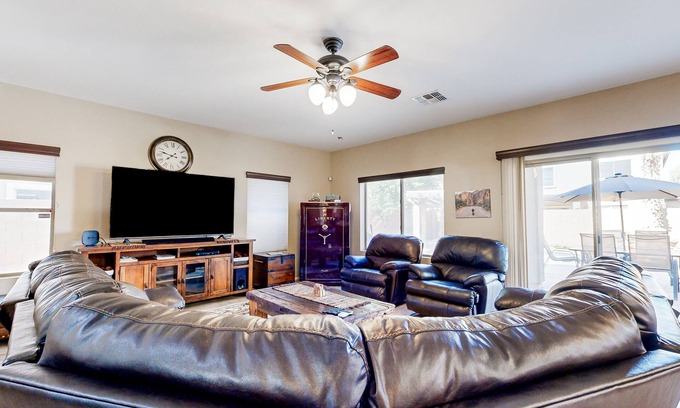 Copper Basin House | Home with private pool, spa, swim-up bar/grill, outdoor dining, firepit, & W/D