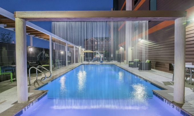Montopolis Hotel | Home2 Suites by Hilton Austin Airport