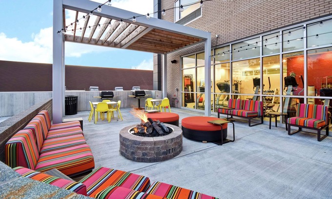 Downtown Columbus Hotel | Home2 Suites by Hilton Columbus Downtown