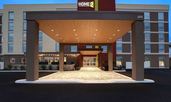 Braden River Hotel | Home2 Suites by Hilton Lakewood Ranch
