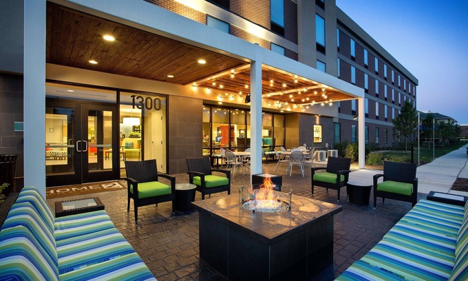 Schaumburg Hotel | Home2 Suites by Hilton Chicago/Schaumburg, IL