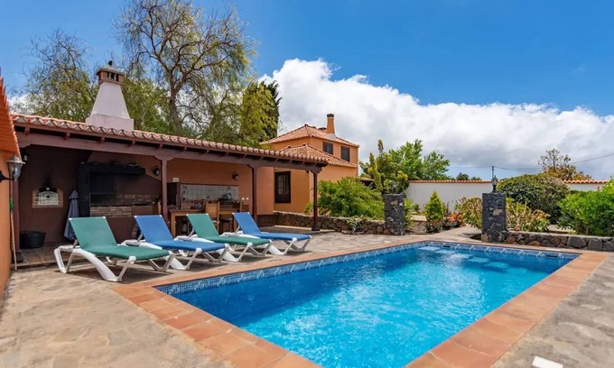 Puntagorda Villa | Homerez - Charming villa with sea view in Puntagorda