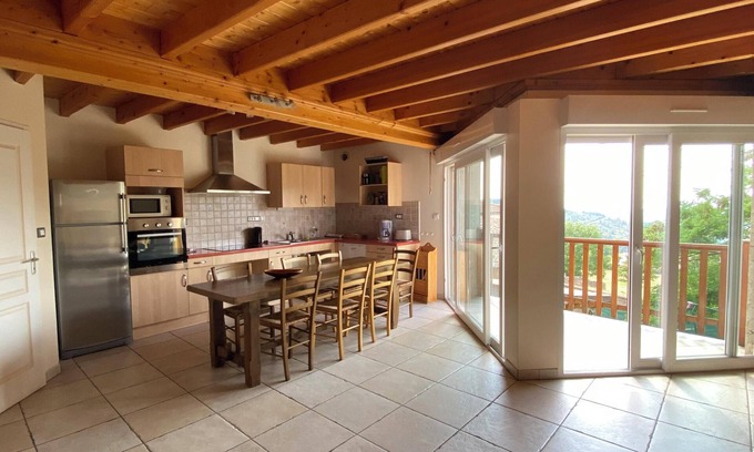 Monts du Pilat House | Homerez - Family House in Colombier