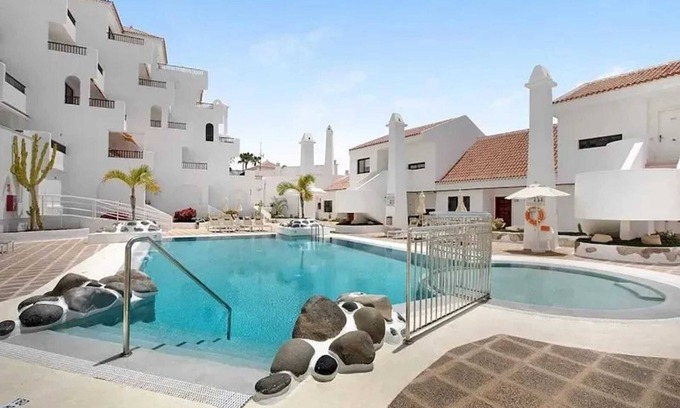 San Eugenio Apartment | Homerez - Luxury Apartment Costa Adeje 130 m²