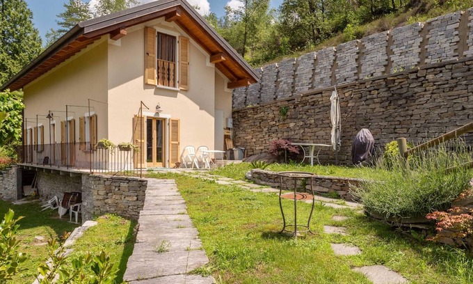Montecrestese House | Homerez - Nice house With mountain view and terrace