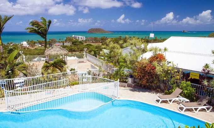 Bas Vent House | Homerez - Studio with Pool - Deshaies.