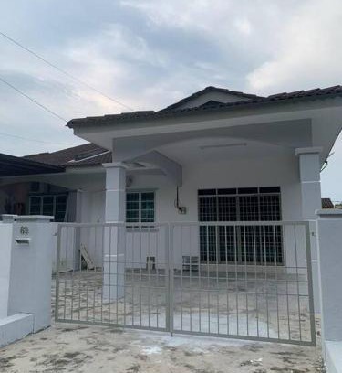 Hutan Melintang House | Homestay 69