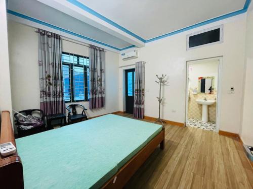 Que Vo Hotel | Homestay Phương Đông