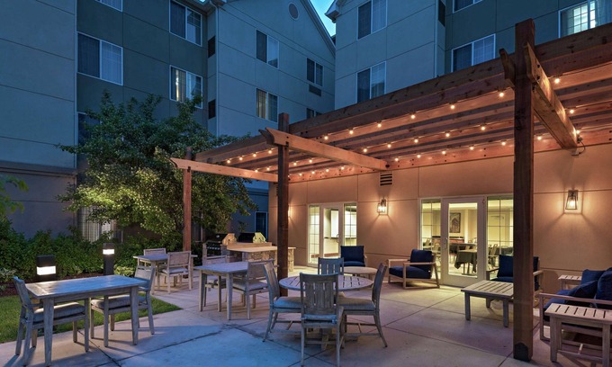 Fort Collins Hotel | Homewood Suites by Hilton Fort Collins