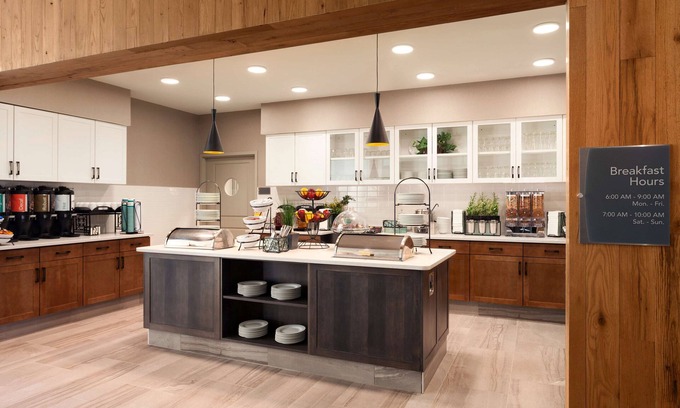 East Syracuse Hotel | Homewood Suites by Hilton Syracuse - Carrier Circle